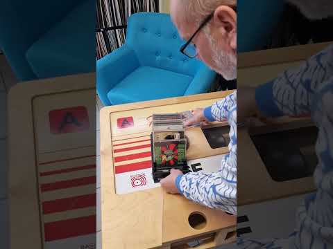 CD Kunststoffregal für 15 CDs