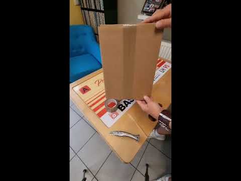 Tape brown